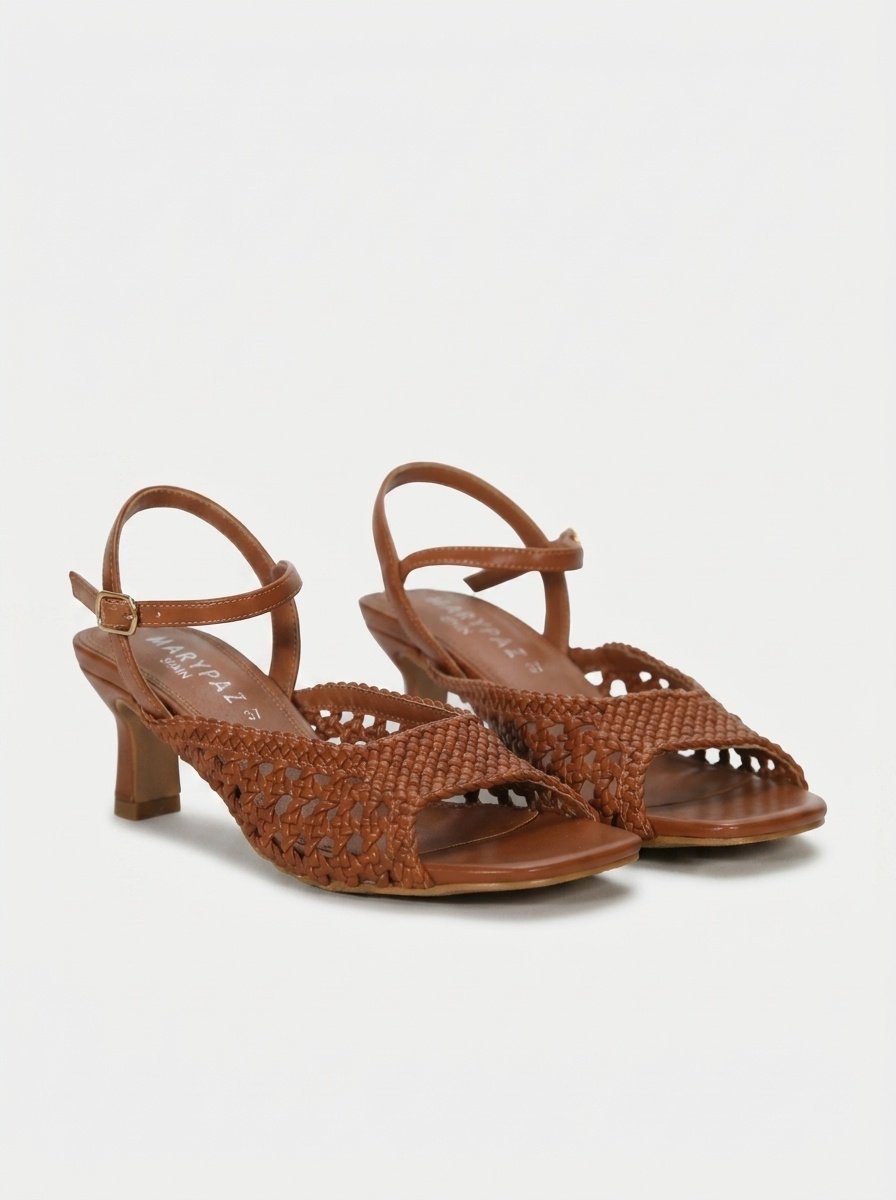 Sandalia tac&oacute;n medio image number null